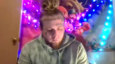 Snapshot of smokebluntafterblunt chatting on January 12, 2025, 9:29 pm smoke online show from January 12, 2025, 9:29 pm