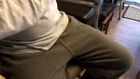 Snapshot of smokefest187 chatting on December 13, 2024, 8:26 pm Peter Johnson online show from December 13, 2024, 8:26 pm