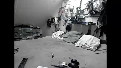 Snapshot of smokeslut365 chatting on January 24, 2025, 5:31 am smokeslut365 online show from January 24, 2025, 5:31 am