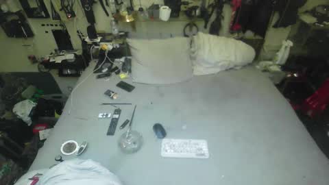 smokeslut365 online show from December 18, 2025, 10:05 pm