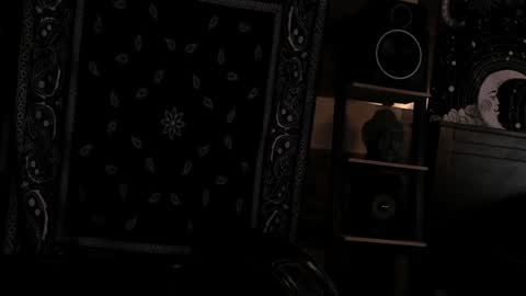 Snapshot of smokey915 chatting on January 6, 2025, 4:34 pm Smokey915 online show from January 6, 2025, 4:34 pm