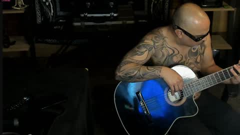 Snapshot of smokey915 chatting on January 16, 2025, 8:22 am Smokey915 online show from January 16, 2025, 8:22 am