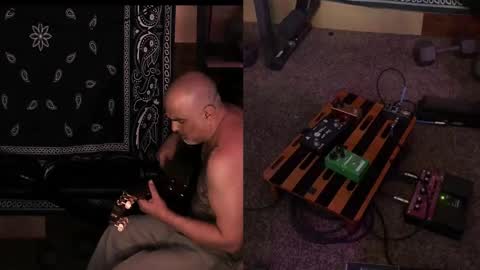 Snapshot of smokey915 chatting on February 19, 2025, 4:11 pm Smokey915 online show from February 19, 2025, 4:11 pm