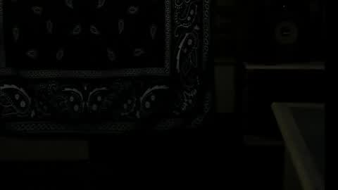 Snapshot of smokey915 chatting on February 21, 2025, 7:01 am Smokey915 online show from February 21, 2025, 7:01 am