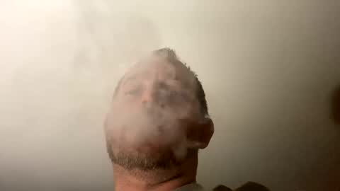 Snapshot of smokeymt420 chatting on January 27, 2025, 4:52 am smokeymt420 online show from January 27, 2025, 4:52 am