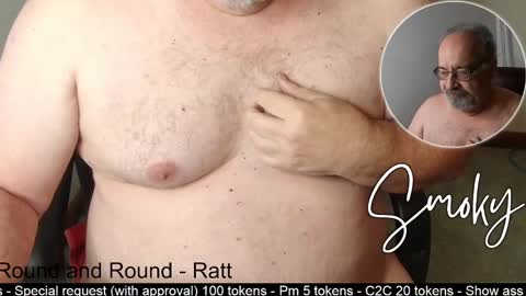 Snapshot of smokymountanman chatting on December 1, 2024, 11:58 pm smokymountanman online show from December 1, 2024, 11:58 pm