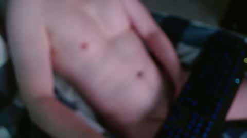 Snapshot of smoothuncut888 chatting on November 17, 2025, 7:41 pm smoothuncut888 online show from November 17, 2025, 7:41 pm