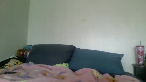 Snapshot of smoothvodka chatting on September 24, 2025, 8:12 pm Bambi--Vodka online show from September 24, 2025, 8:12 pm