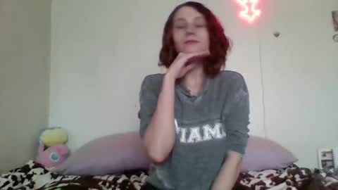 Snapshot of smoothvodka chatting on February 22, 2026, 8:29 pm Bambi--Vodka online show from February 22, 2026, 8:29 pm