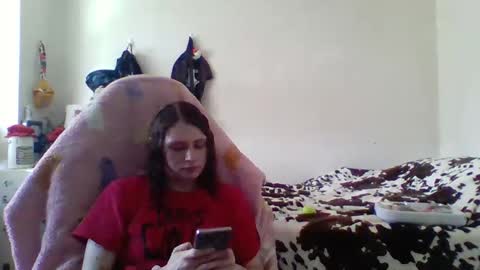 Snapshot of smoothvodka chatting on April 9, 2026, 5:40 pm Bambi--Vodka online show from April 9, 2026, 5:40 pm