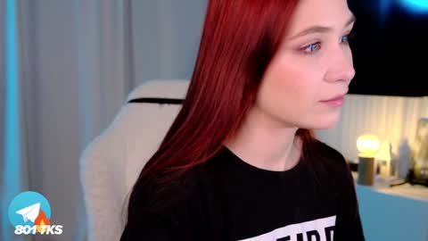 Snapshot of smthwrong chatting on February 8, 2025, 6:12 am smthwrong online show from February 8, 2025, 6:12 am