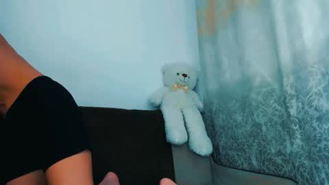 Snapshot of snezanablond chatting on February 5, 2026, 1:27 pm Sneja online show from February 5, 2026, 1:27 pm