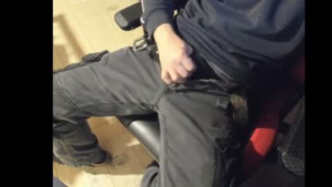 snip1977 online show from February 24, 2025, 5:43 am