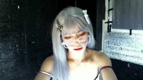 snoky_serna online show from April 25, 2026, 4:48 am