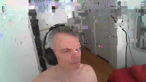 snoro111 online show from February 11, 2025, 8:31 pm