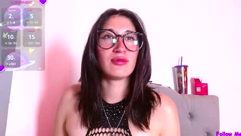 IG     OF red moonn online show from November 13, 2025, 8:13 am