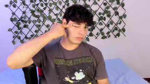 Snapshot of snow_hans chatting on March 18, 2026, 1:42 am hans online show from March 18, 2026, 1:42 am