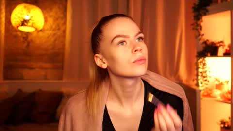 Hanna online show from December 16, 2025, 9:25 am