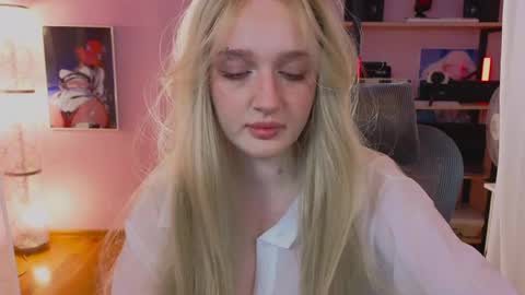 Ellie online show from May 9, 2026, 5:34 am