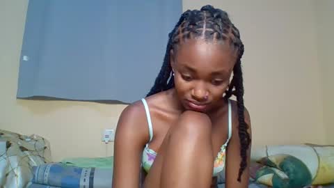 Snowie eyes online show from November 11, 2025, 3:34 pm