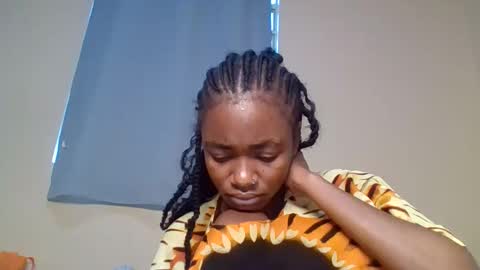 Snowie eyes online show from November 19, 2025, 1:00 pm