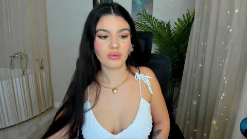 Snapshot of snowingwinter chatting on March 1, 2025, 7:26 pm snowingwinter online show from March 1, 2025, 7:26 pm