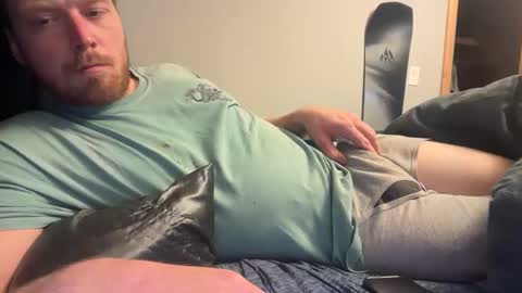 snowtrooper888 online show from January 7, 2026, 2:58 am