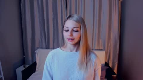 Alice - Birthday Girl online show from February 9, 2025, 7:19 pm