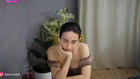 Snapshot of sochnogirls chatting on December 24, 2024, 9:55 pm Yesenia online show from December 24, 2024, 9:55 pm