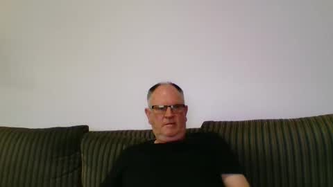 Snapshot of sofar06 chatting on December 2, 2024, 2:20 am sofar06 online show from December 2, 2024, 2:20 am