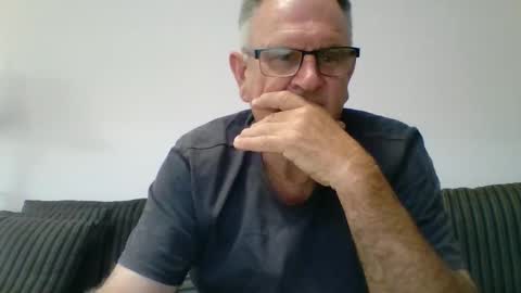 Snapshot of sofar06 chatting on December 15, 2024, 5:02 am sofar06 online show from December 15, 2024, 5:02 am