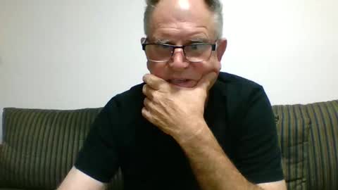 Snapshot of sofar06 chatting on January 2, 2025, 11:20 am sofar06 online show from January 2, 2025, 11:20 am