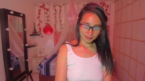 Snapshot of soffi_roberts chatting on January 13, 2025, 3:47 pm sofiia online show from January 13, 2025, 3:47 pm