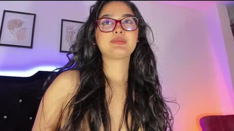 Snapshot of soffi_sweet1 chatting on December 30, 2024, 4:20 am Danna online show from December 30, 2024, 4:20 am