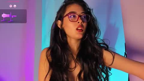 Snapshot of soffi_sweet1 chatting on September 25, 2025, 9:02 am Danna online show from September 25, 2025, 9:02 am