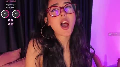 Snapshot of soffi_sweet1 chatting on October 11, 2025, 9:30 am Danna online show from October 11, 2025, 9:30 am