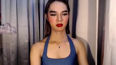 Snapshot of soffy_seductivexx chatting on March 3, 2026, 12:11 pm open for pvt online show from March 3, 2026, 12:11 pm