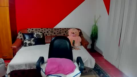 Soffy online show from October 10, 2025, 3:38 am