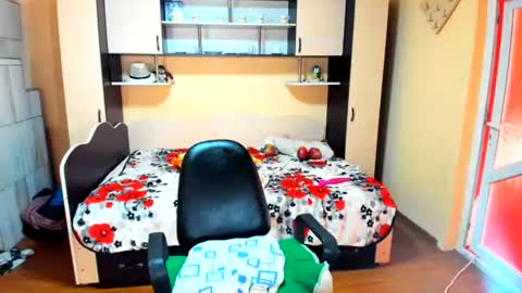 Soffy online show from June 27, 2026, 6:18 am