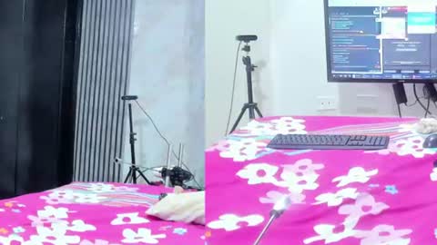 Snapshot of sofi_boll25 chatting on July 27, 2026, 3:13 am sofi_boll25 online show from July 27, 2026, 3:13 am