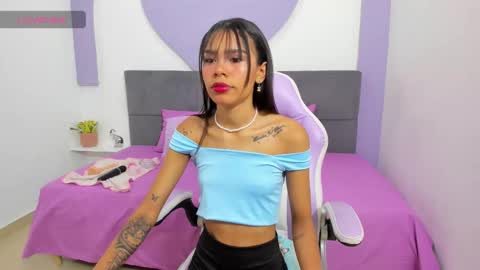 Snapshot of sofi_little2 chatting on March 17, 2026, 6:22 pm Sofia online show from March 17, 2026, 6:22 pm