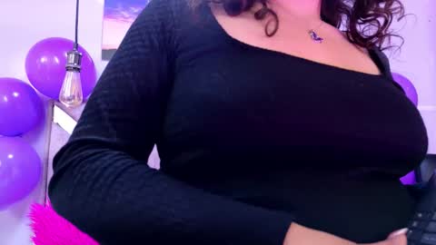 Sofi Noa online show from November 15, 2025, 11:29 am