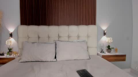 Snapshot of sofi_potter_ chatting on May 13, 2026, 10:38 pm Sofia online show from May 13, 2026, 10:38 pm