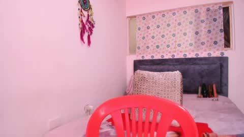 Snapshot of sofi_saliva2511 chatting on April 16, 2026, 7:36 pm sofi online show from April 16, 2026, 7:36 pm
