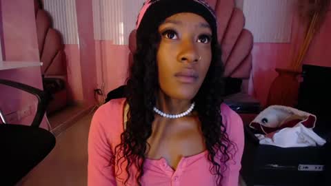 Snapshot of sofi_thomas_ chatting on July 10, 2026, 11:13 am Sofia online show from July 10, 2026, 11:13 am