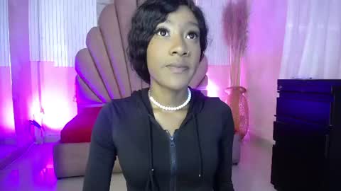 Snapshot of sofi_thomas_ chatting on July 20, 2026, 11:23 am Sofia online show from July 20, 2026, 11:23 am