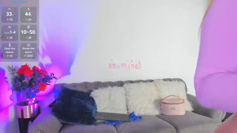 Sofia Vasquez online show from February 21, 2025, 9:22 pm