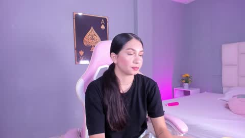 sofia__salazar online show from February 19, 2026, 12:23 pm