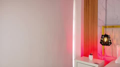 Sofia Arteaga online show from December 16, 2025, 12:54 pm