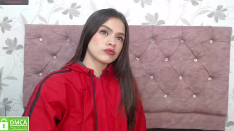 Snapshot of sofia_claark chatting on January 30, 2025, 12:37 pm Sofi online show from January 30, 2025, 12:37 pm